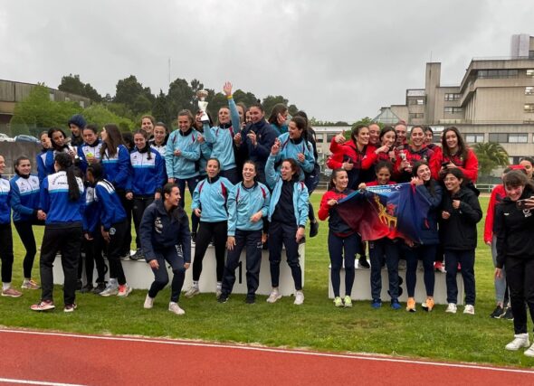 O Campionato Xunta de Galicia de Clubs tivo cor celeste
